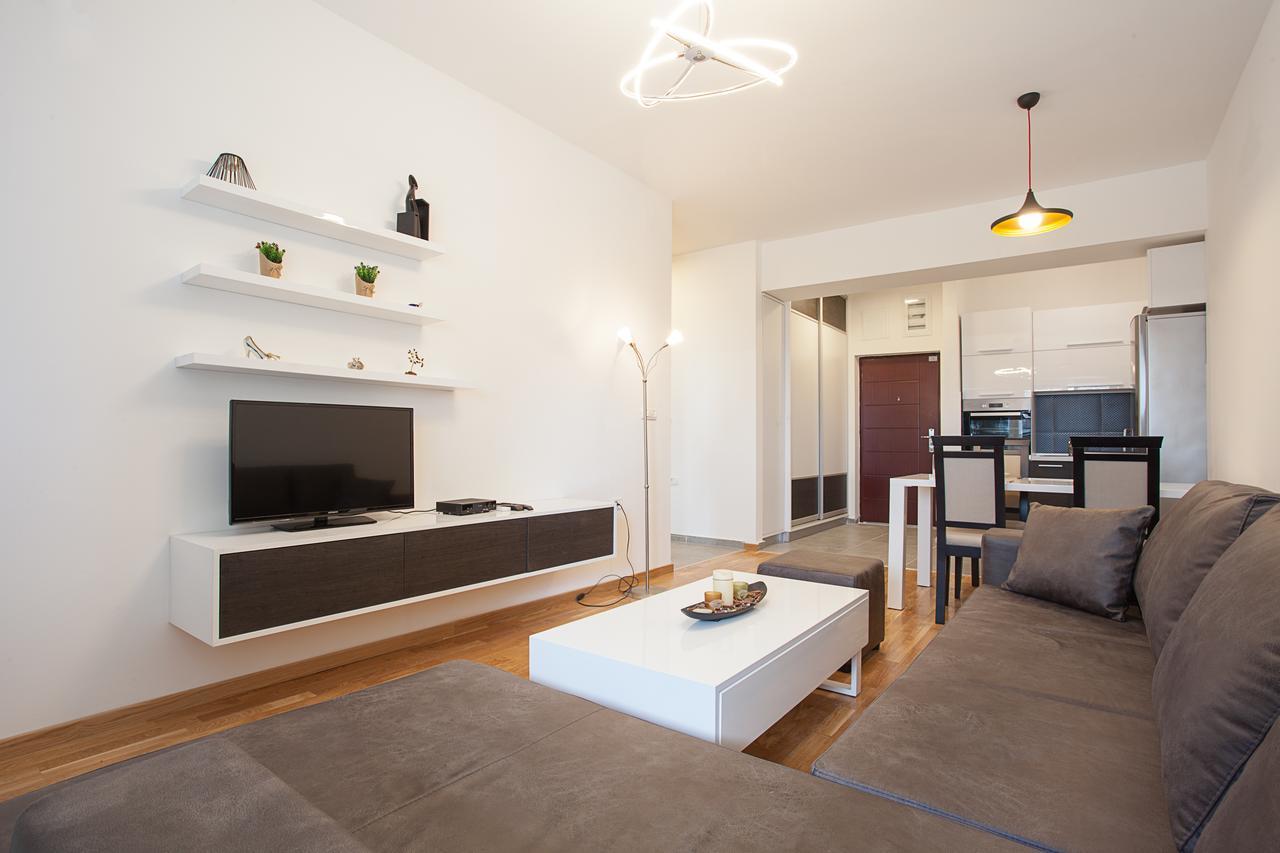 Apartment ǀ City Mall ǀ 1 Bedroom ǀ Wifi Skopje Ngoại thất bức ảnh
